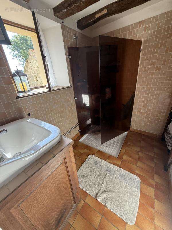 Maison à COLONARD-CORUBERT