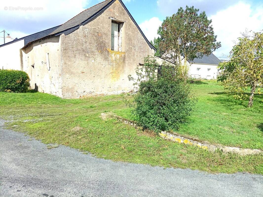 Maison à MESANGER
