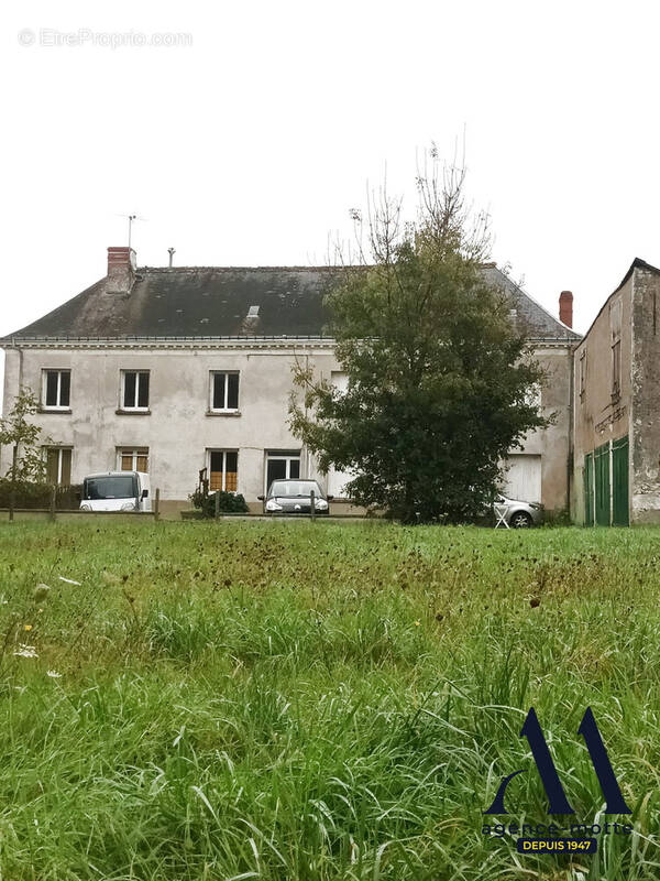 Appartement à SAINT-CYR-SUR-LOIRE