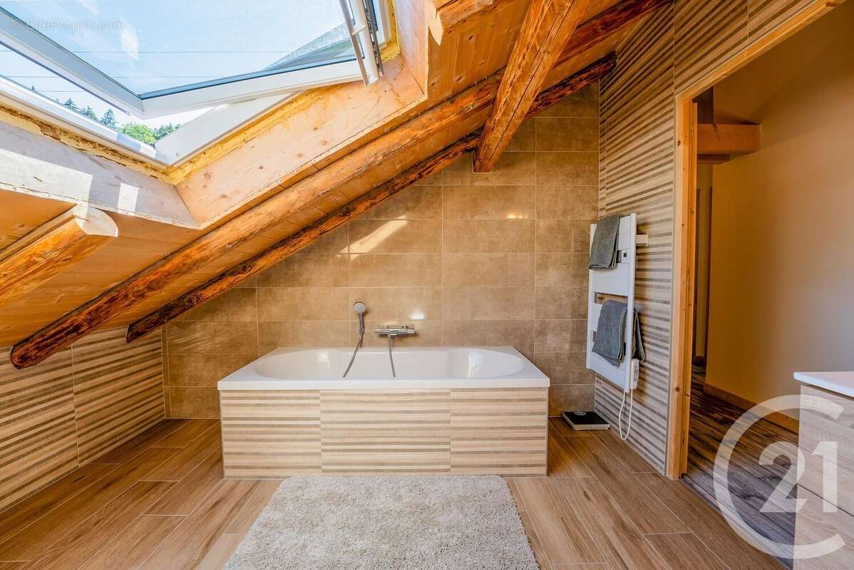 Appartement à BONNEVAUX