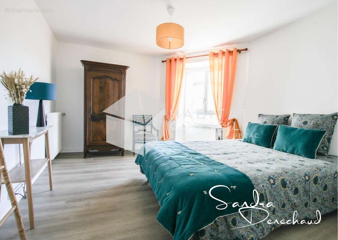 Maison à PRIGNAC-ET-MARCAMPS