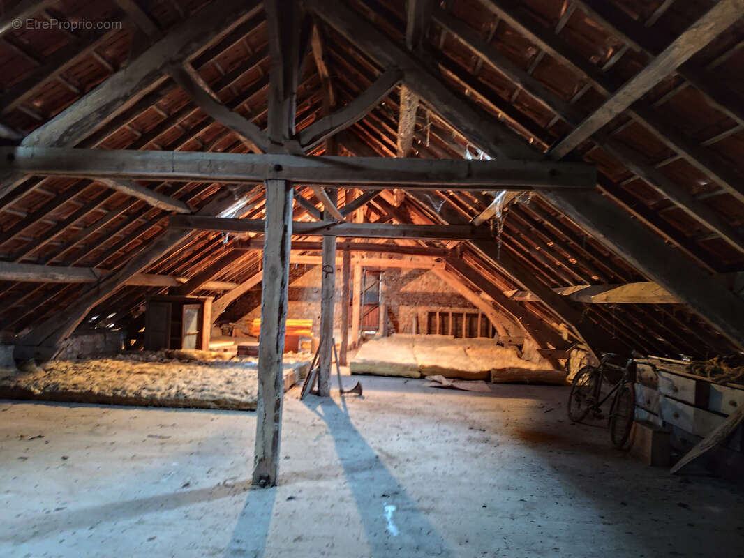 Maison à CRESSENSAC