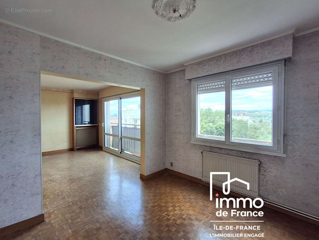Appartement à MANTES-LA-JOLIE