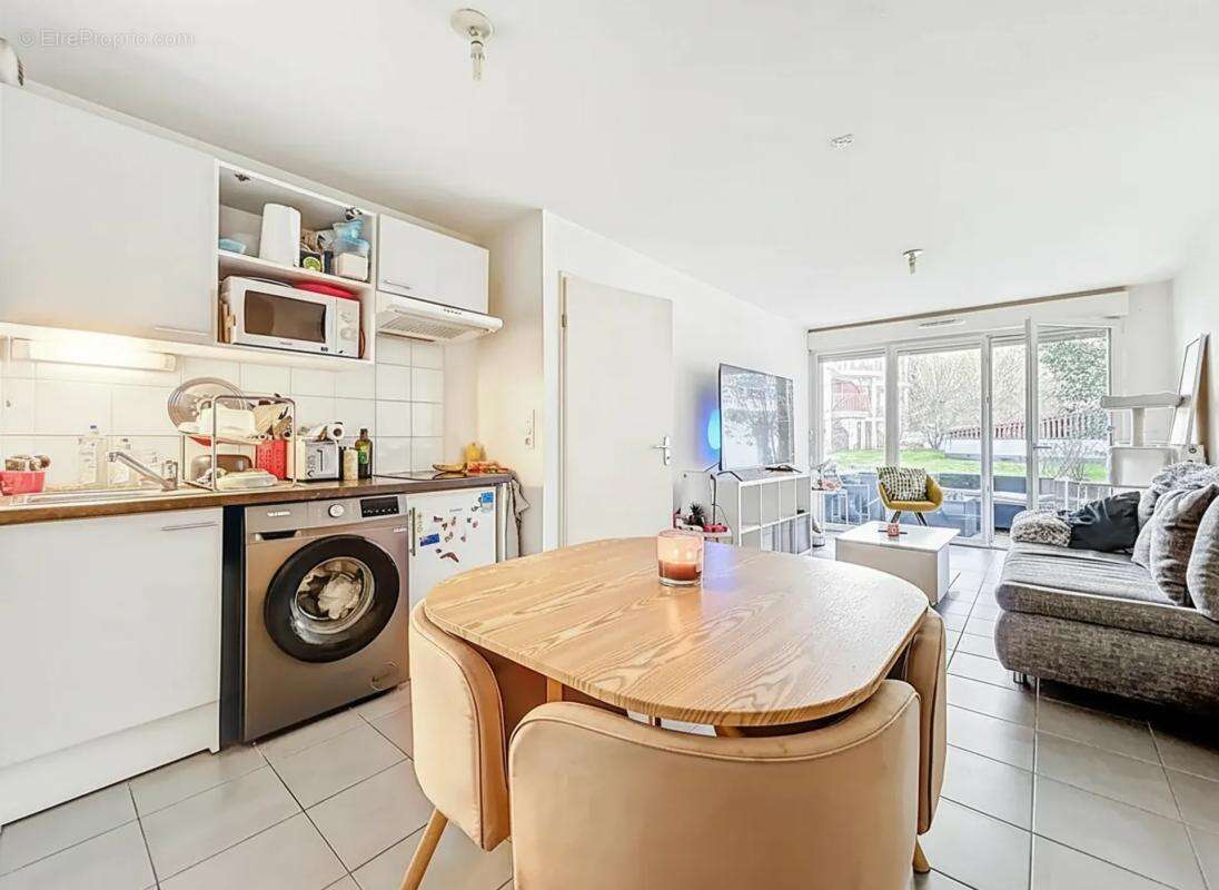 Appartement à CENON
