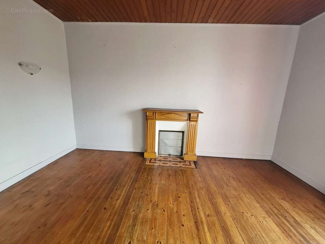 Maison traditionnelle à vendre 6 pièces LANVEOC (29) - photo 14