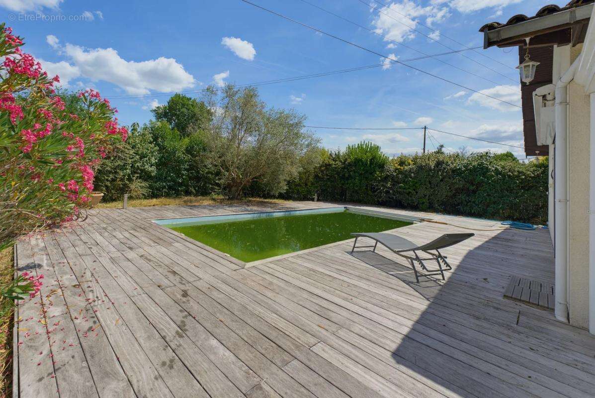 Maison de 6 pièces de 142 m² à Sallebœuf - photo 15