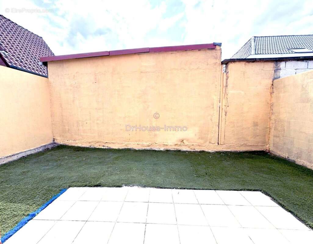 Maison à FACHES-THUMESNIL