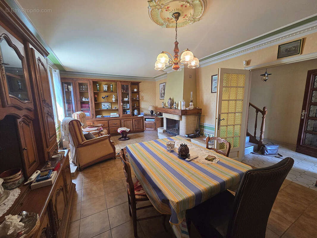 Maison Le Meriot 5 pièces 167 m2 sur un terrain de 1516 m² - photo 7