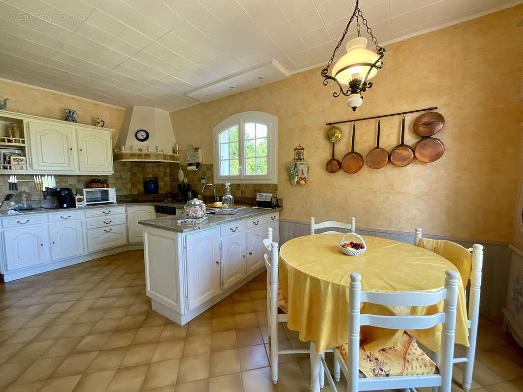 Marseillan - Elégante maison de caractère proche du centre ville - photo 6