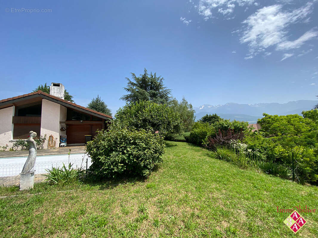 Maison à MONTBONNOT-SAINT-MARTIN