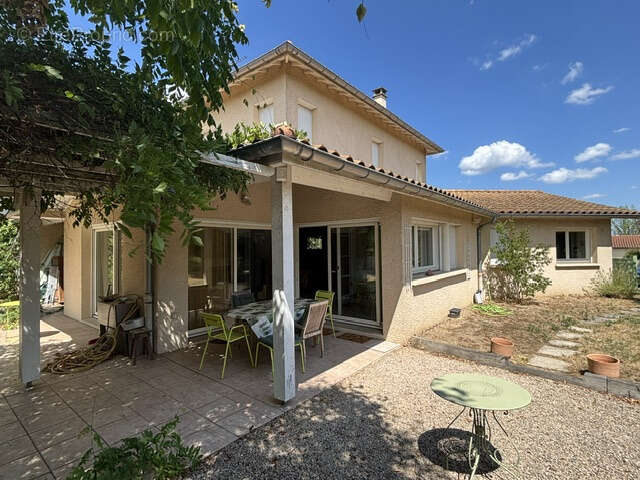 Maison à MARCY-L'ETOILE