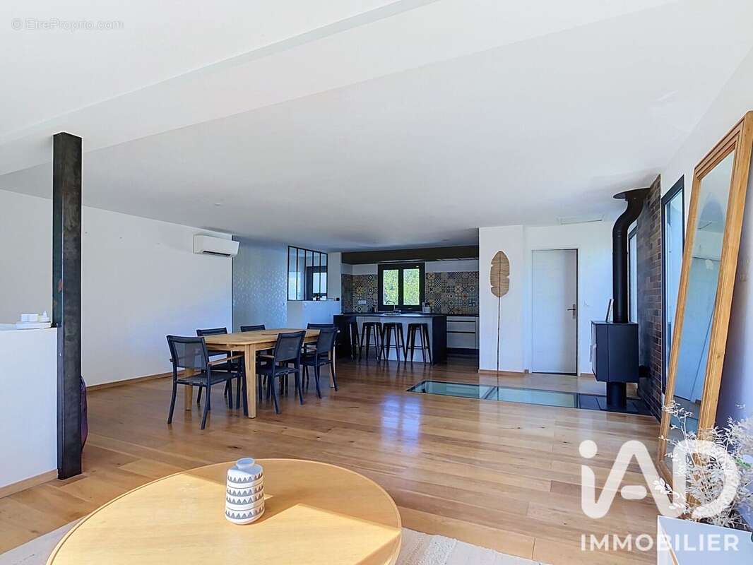 Photo 2 - Maison à MAUGUIO