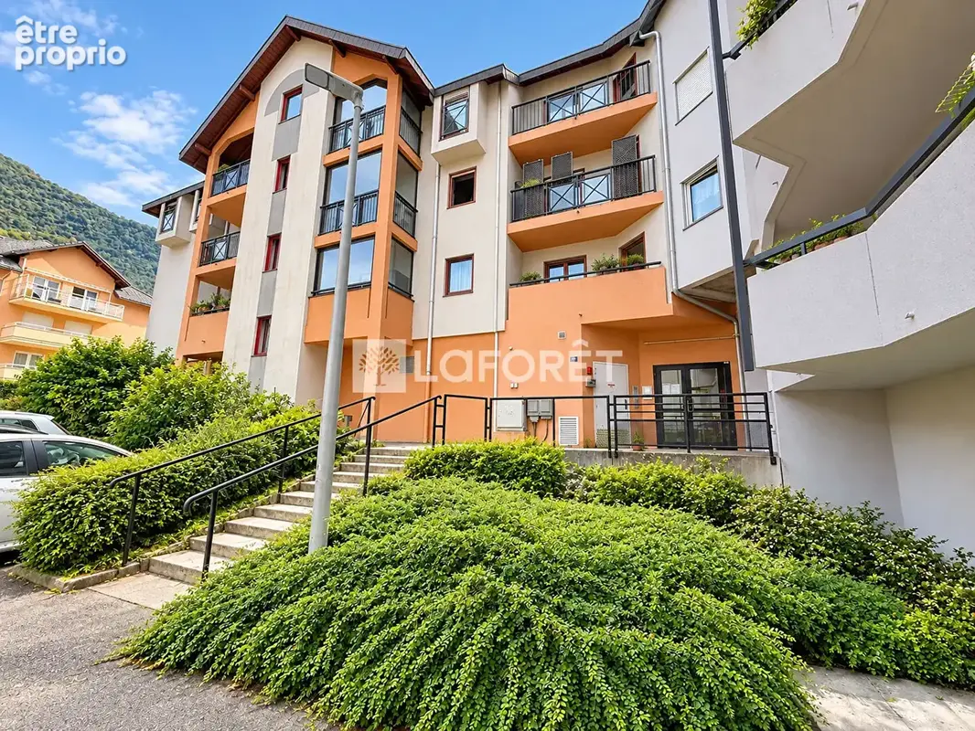Photo Appartement à Challes-Les-Eaux au prix de 119 000€