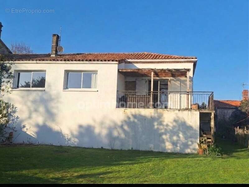 Maison à LONGEVILLE-SUR-MER