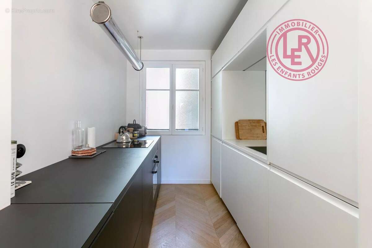 Appartement à PARIS-11E