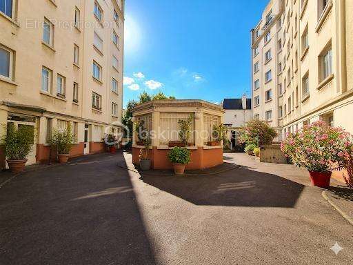 Appartement à BOIS-COLOMBES