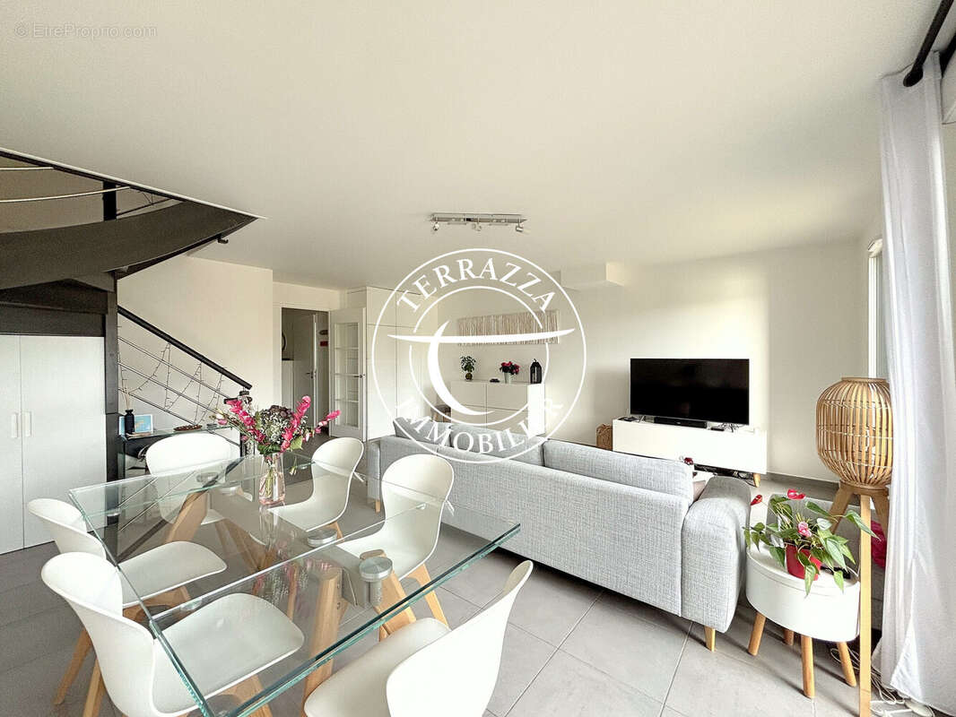 Appartement à LOUVECIENNES