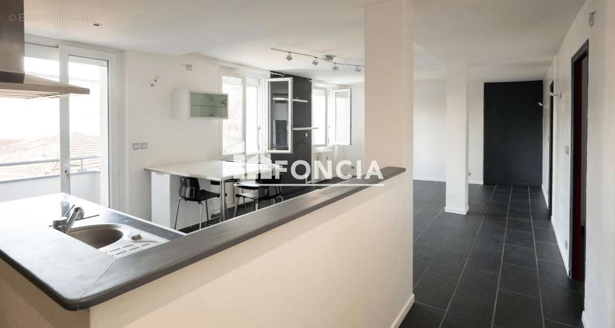 Valence – t3 lumineux – residence renovee energetiquement ascenseur – dpe c – balcon - photo 4