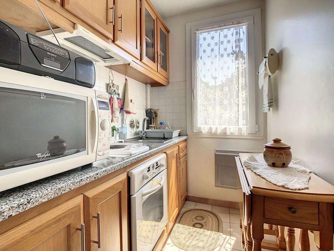 Appartement à ISSY-LES-MOULINEAUX