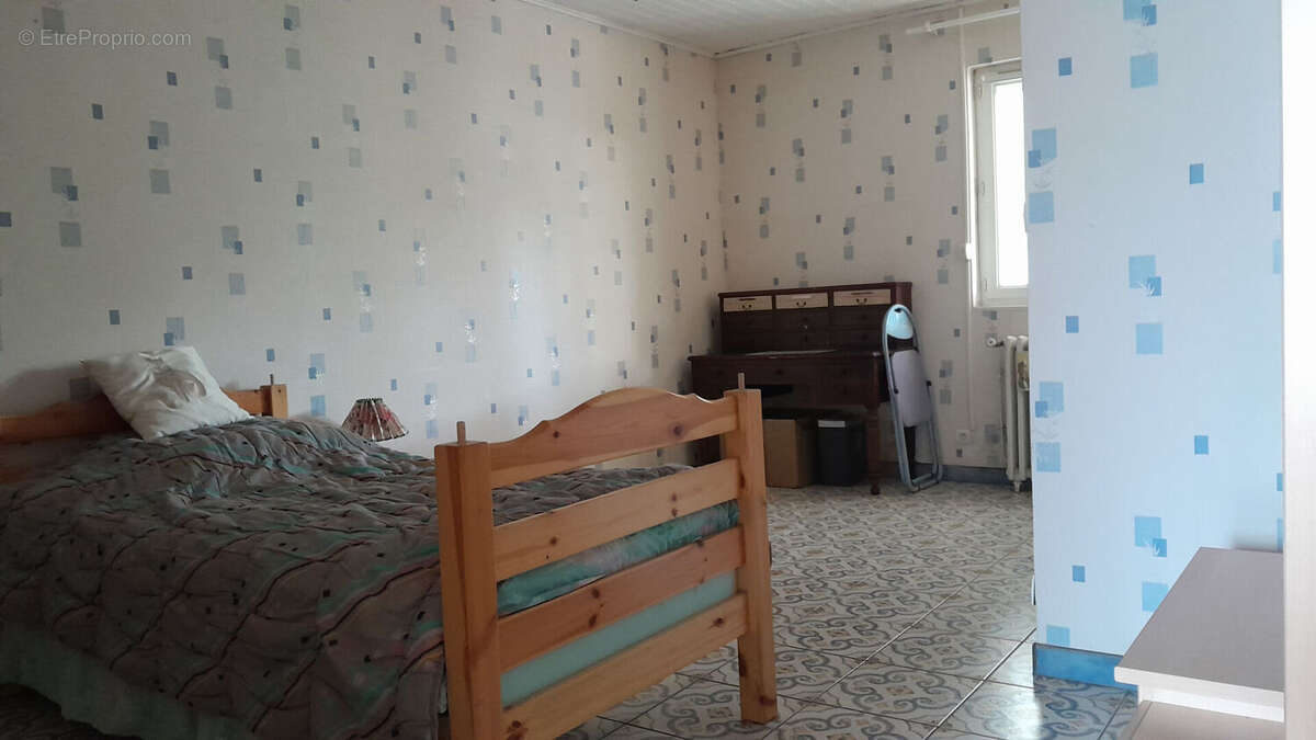 ROCHEFORT - Maison de plain-pied de 103 m²  -  garage - jardin - Proche écoles et commerces - photo 16