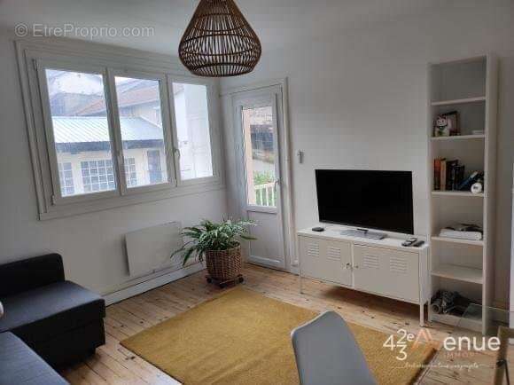 Appartement à SAINT-ETIENNE