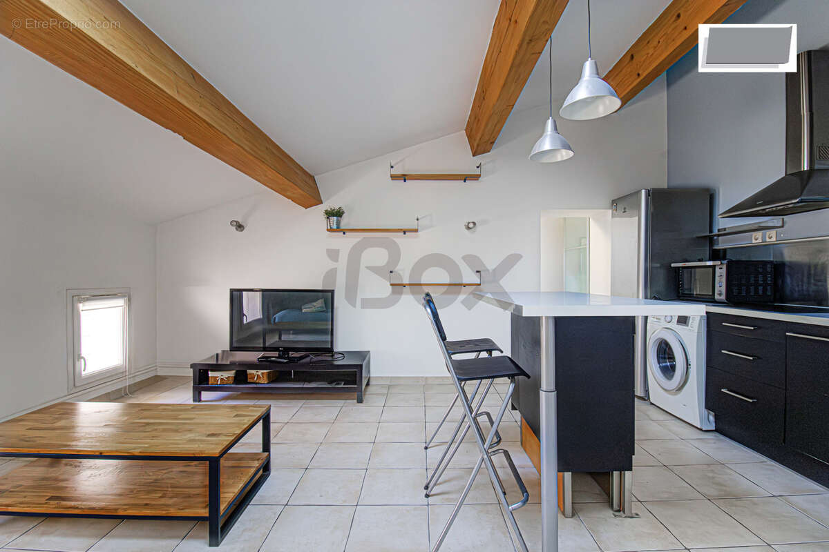 Appartement à OLLIOULES