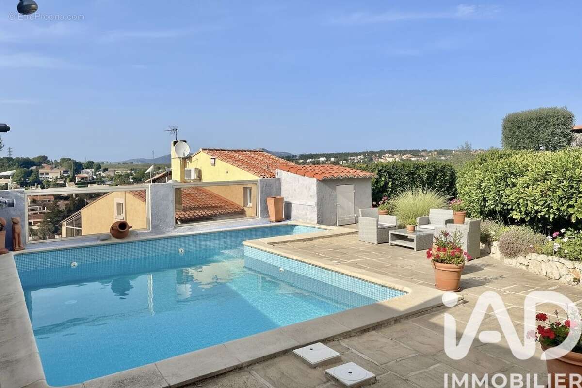 Photo 3 - Maison à CARNOUX-EN-PROVENCE