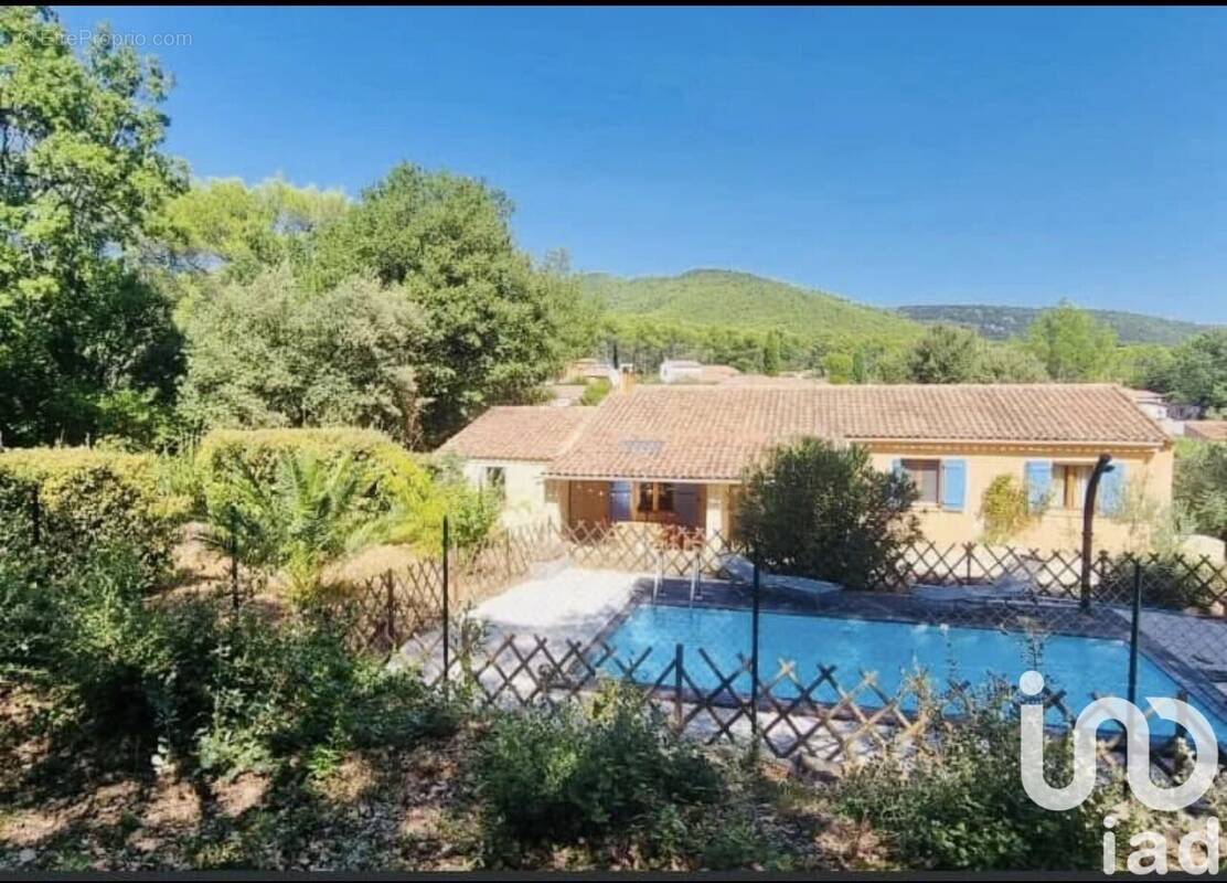 Photo 1 - Maison à LA ROQUEBRUSSANNE