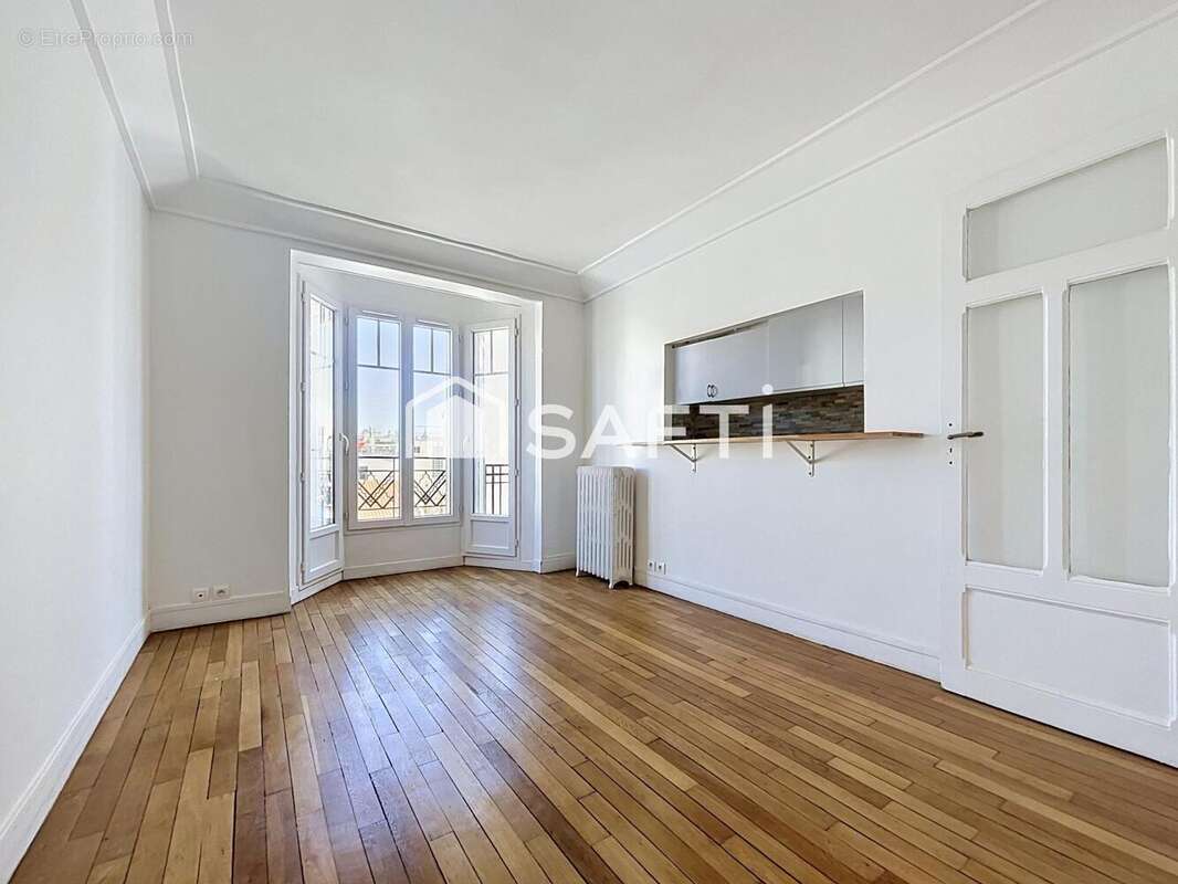 Photo 3 - Appartement à PARIS-14E
