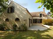 Maison à OUVROUER-LES-CHAMPS
