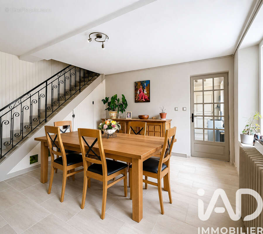 Photo 4 - Maison à CIVIERES