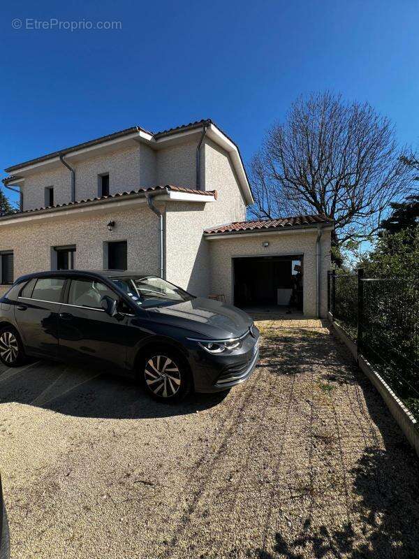 Maison à COMMUNAY