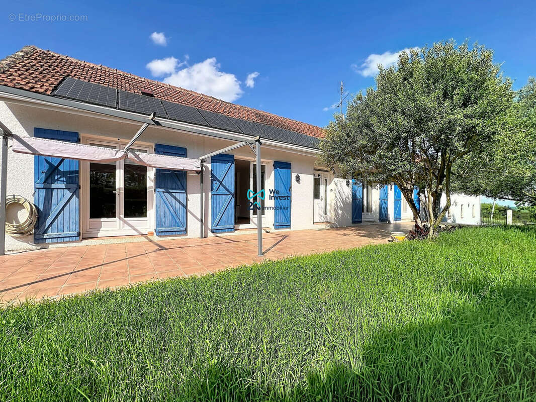 Maison à MONTJOIRE