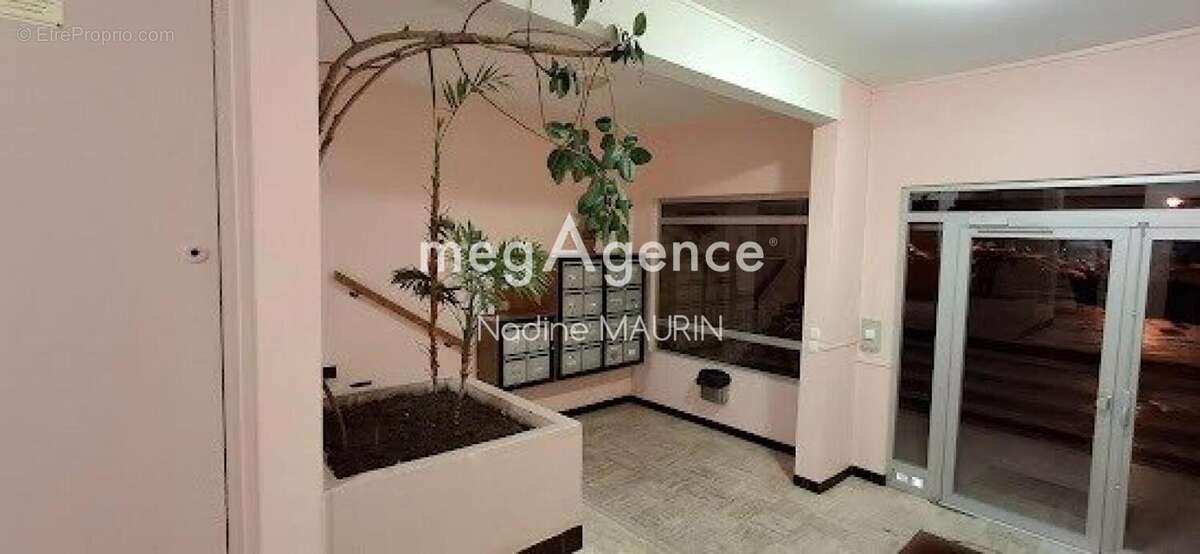 Appartement de 84 m², 2 chambres, parking, Blois - photo 4