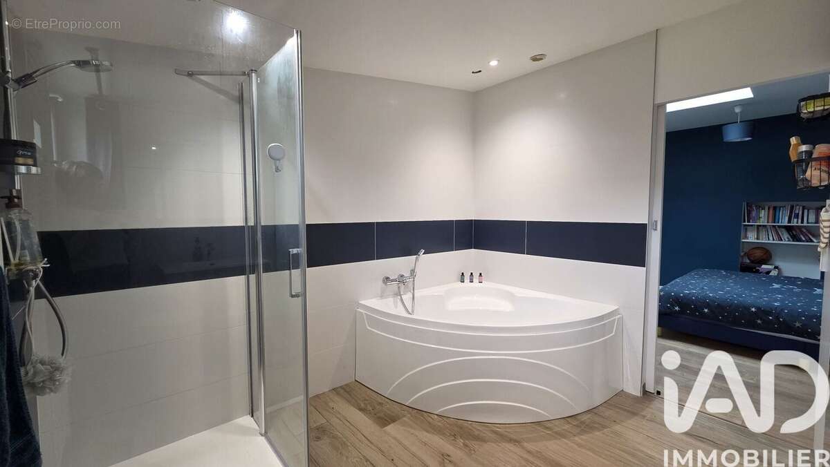 Photo 6 - Maison à LA CHAUSSAIRE