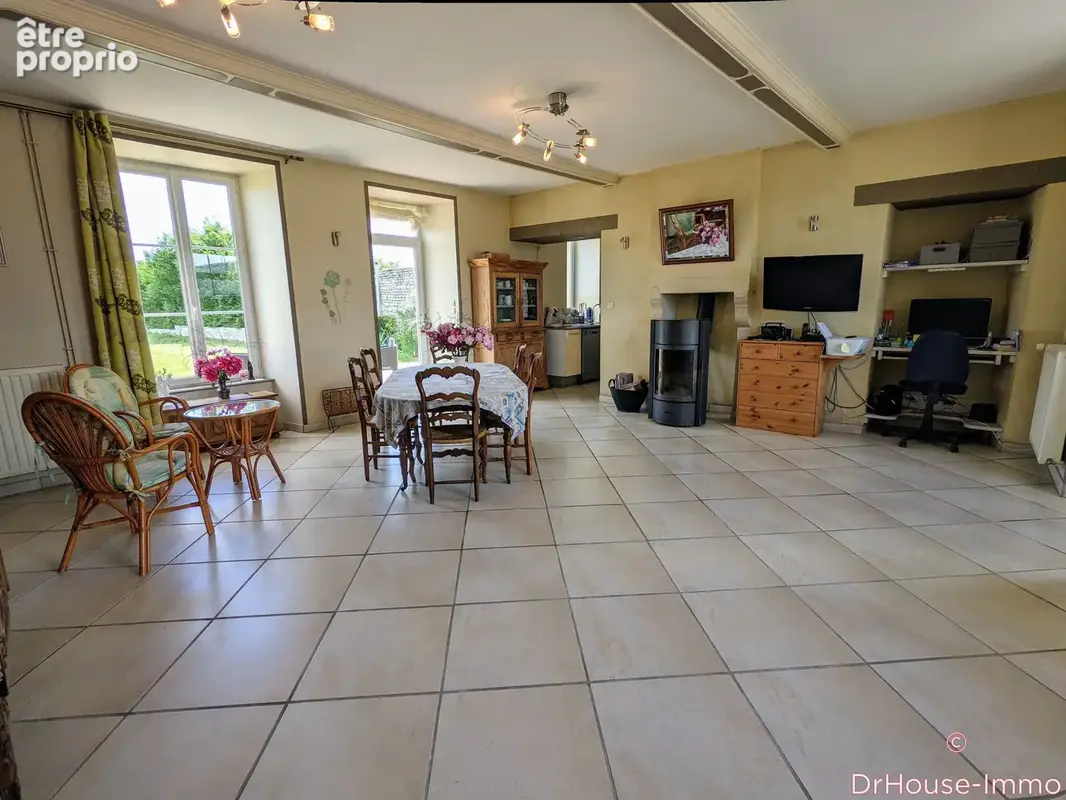 Maison 10 pièces 333 m² à vendre à Isigny-Sur-Mer (14230) - photo 5
