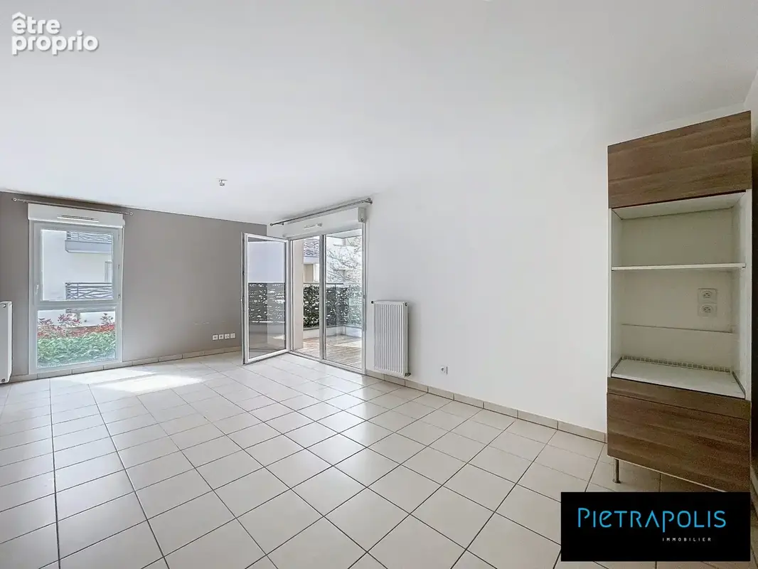 Appartement 63 m² à Villeurbanne  - photo 2