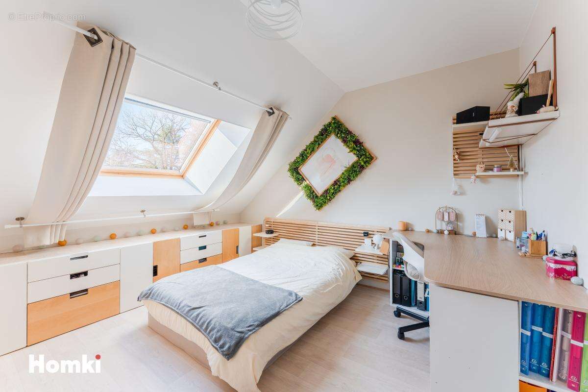 Maison T6 à vendre – 136 m2Loi Carrez (155 m2 au sol) – La Chapelle-sur-Erdre - photo 11