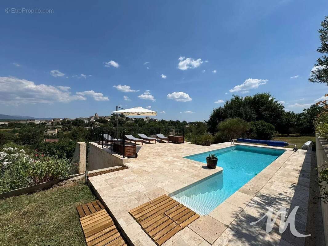 Grande maison de Charme à vendre  à Montmeyan avec Piscine, garage, abri voiture - photo 33