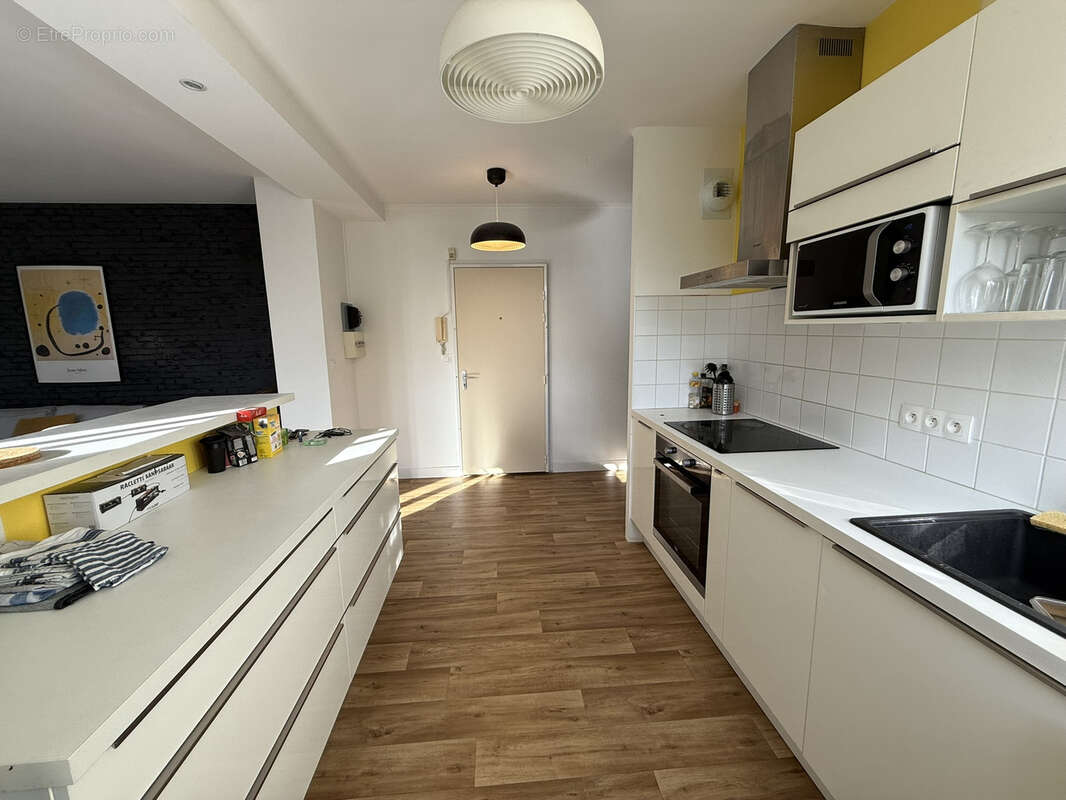 Appartement à SAINT-SEBASTIEN-SUR-LOIRE