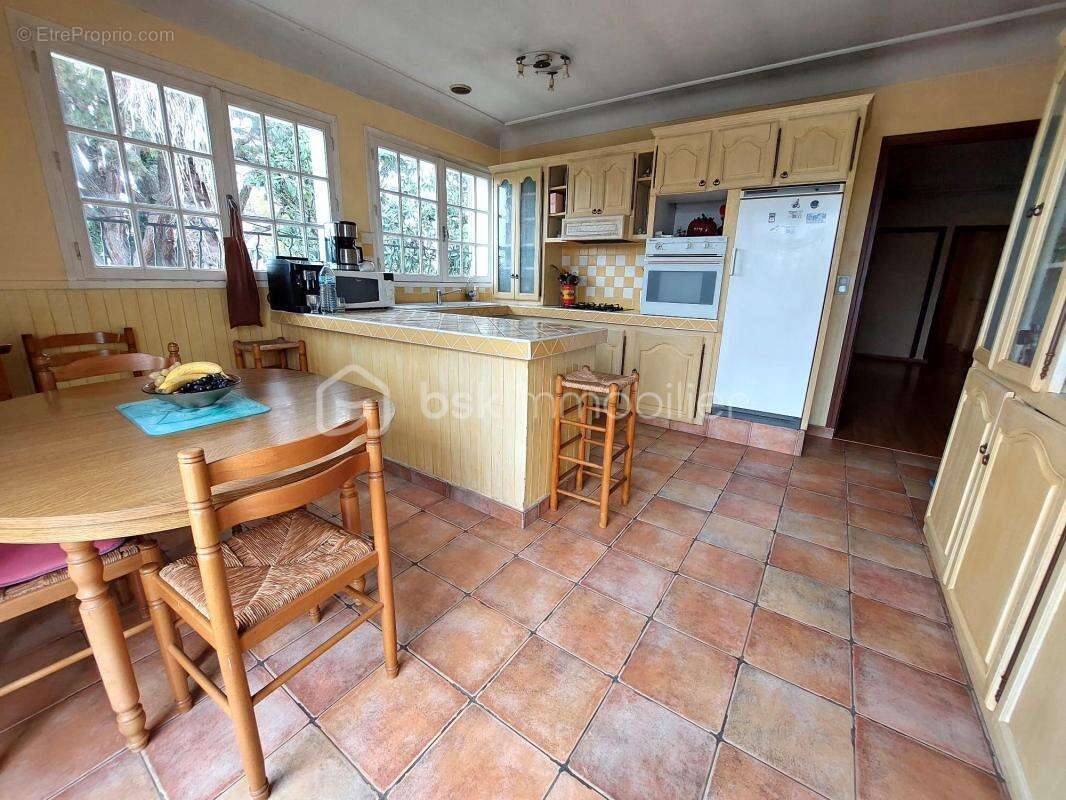 Maison à SERRES-CASTET