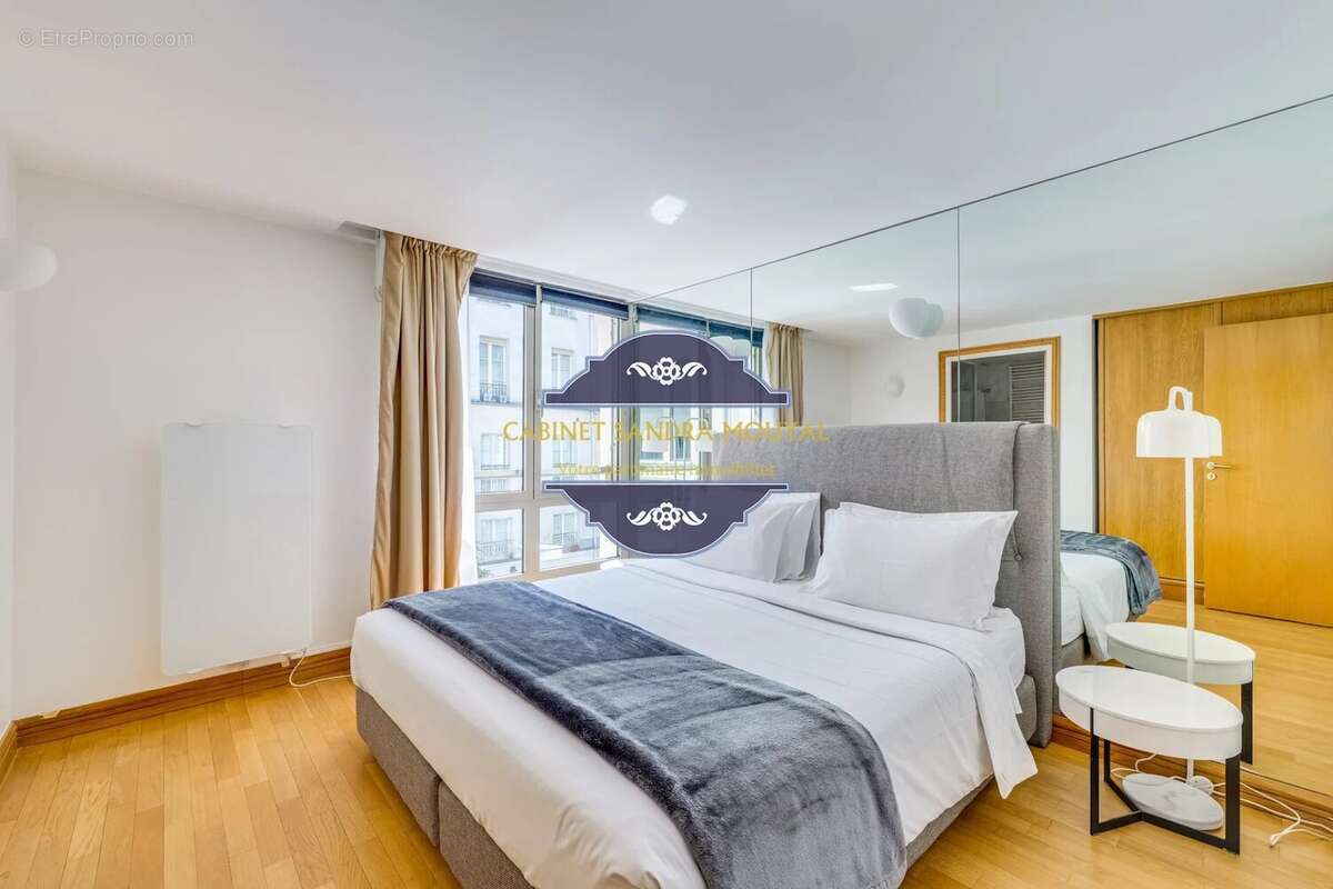 Appartement à PARIS-6E