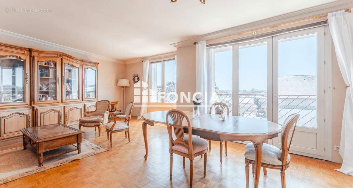 Appartement à NANTES