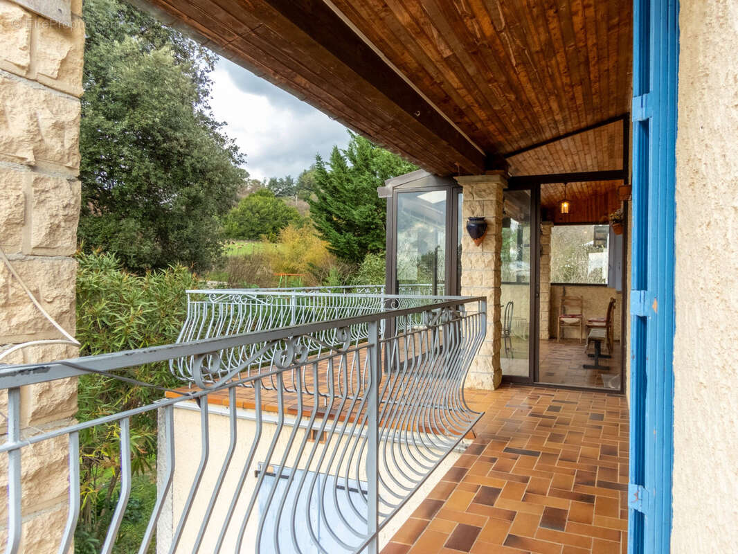 Maison à BOISSET-ET-GAUJAC