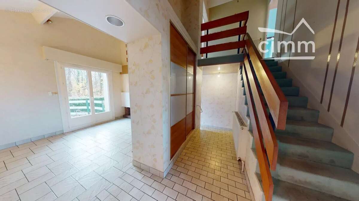 Maison à SAINT-CYR-EN-VAL