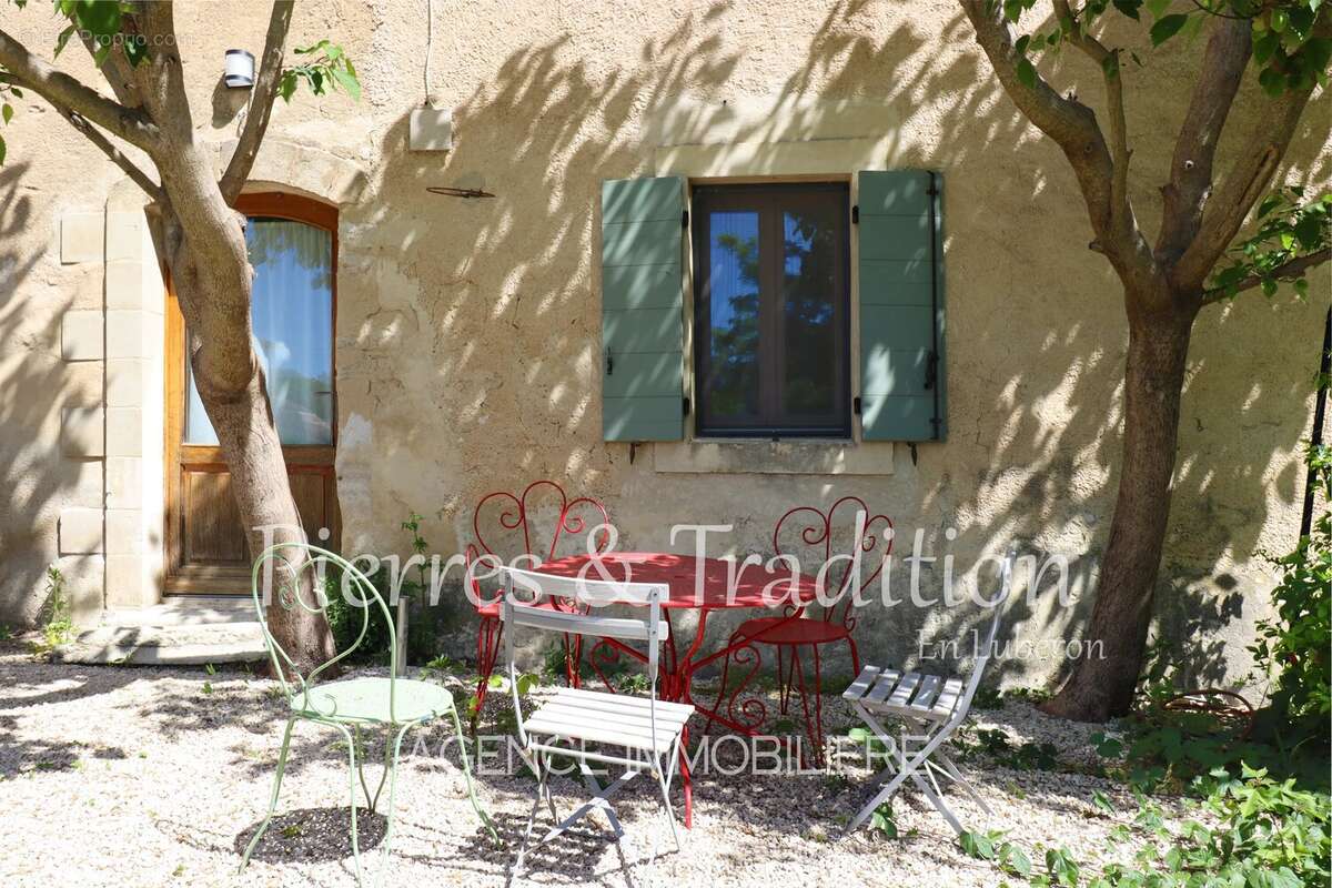Exclusivité – Propriété d’exception de plus de 3,7 hectares au cœur du Luberon - photo 4