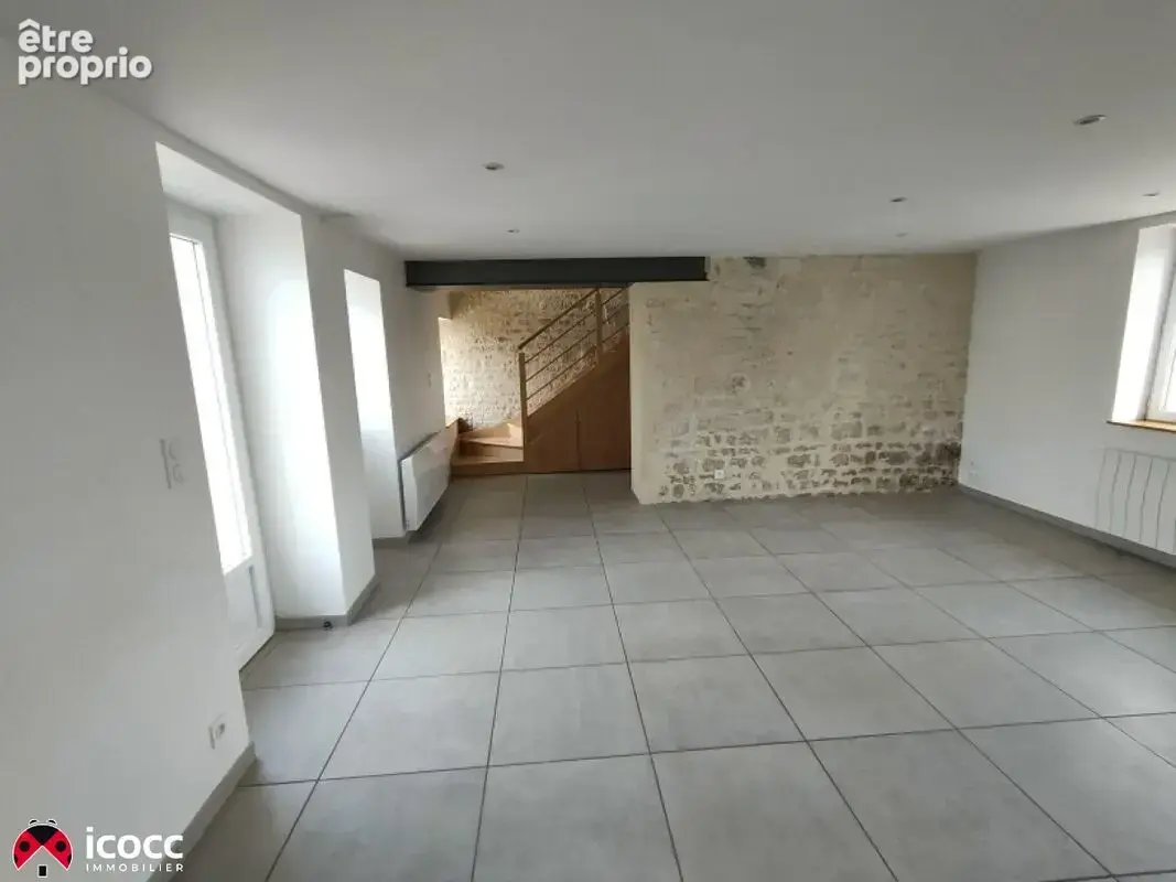 Maison 86 m² à Lucon  - photo 2