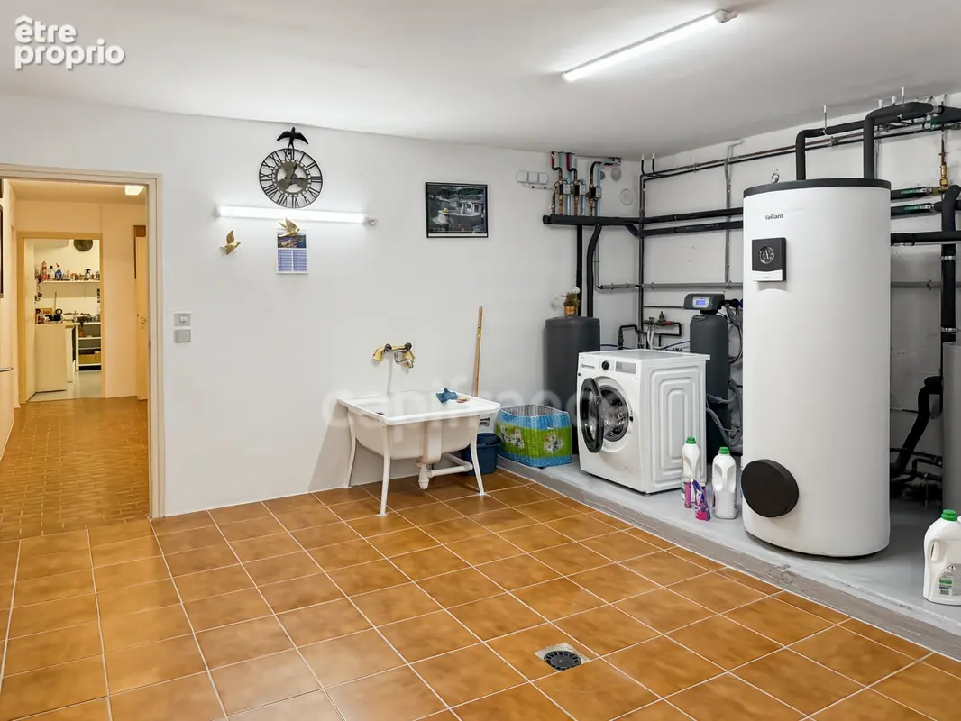 Maison à vendre 8 pièces PREVESSIN MOENS (01) - photo 19