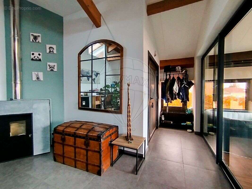 Appartement à LACENAS