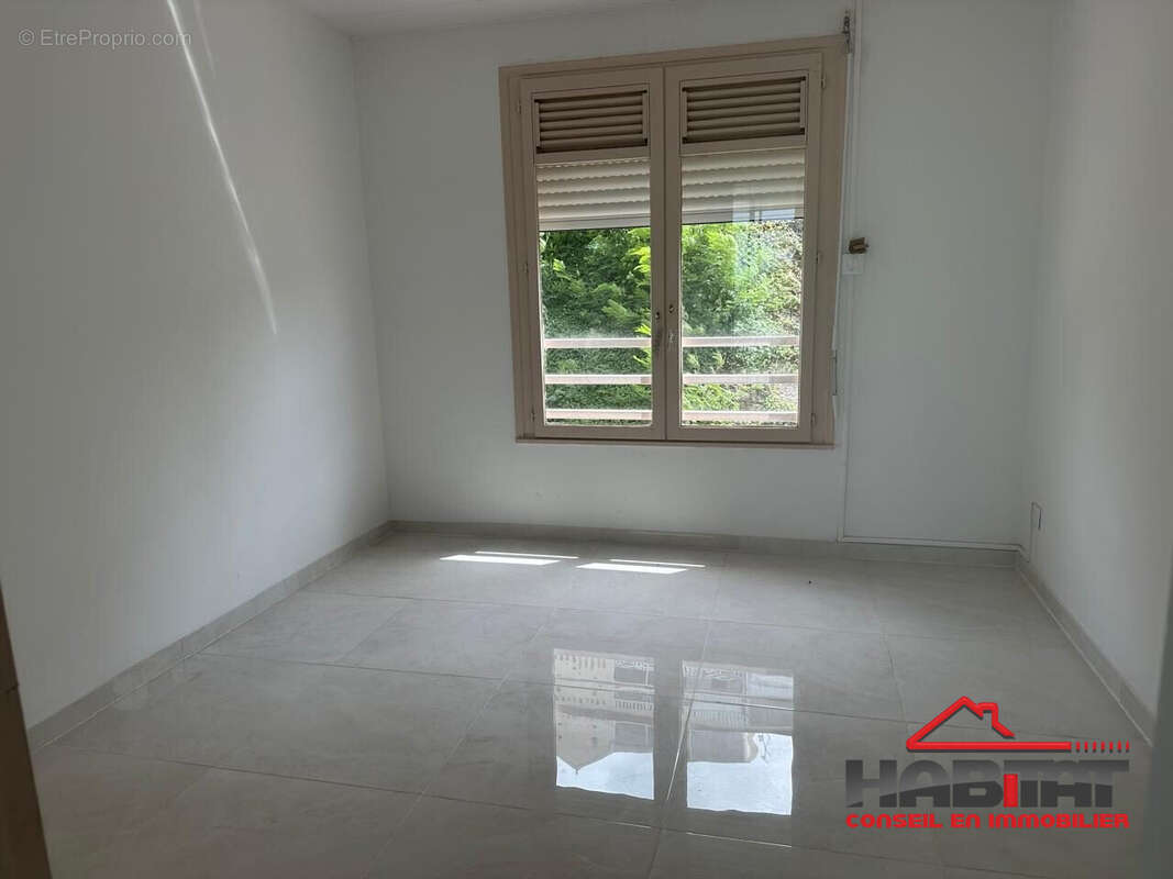 Appartement 54 m² à Fort-De-France  - photo 3